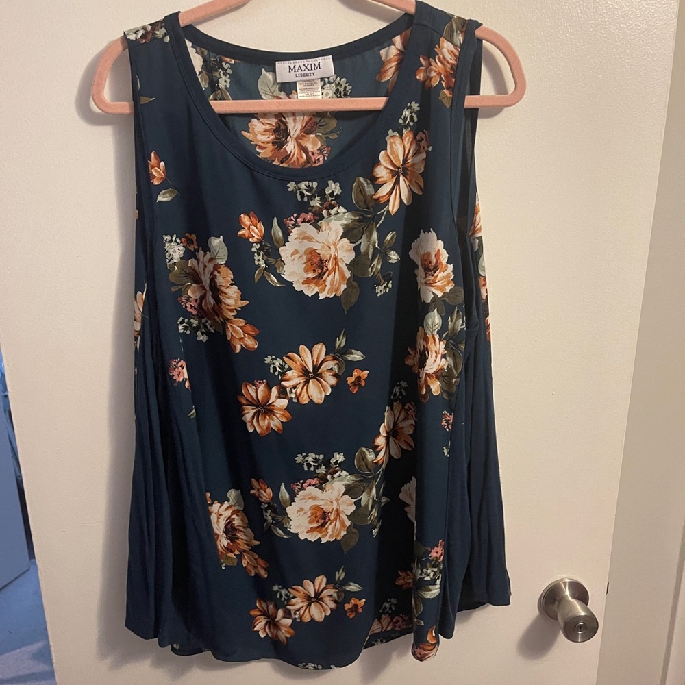 Plus size tank top